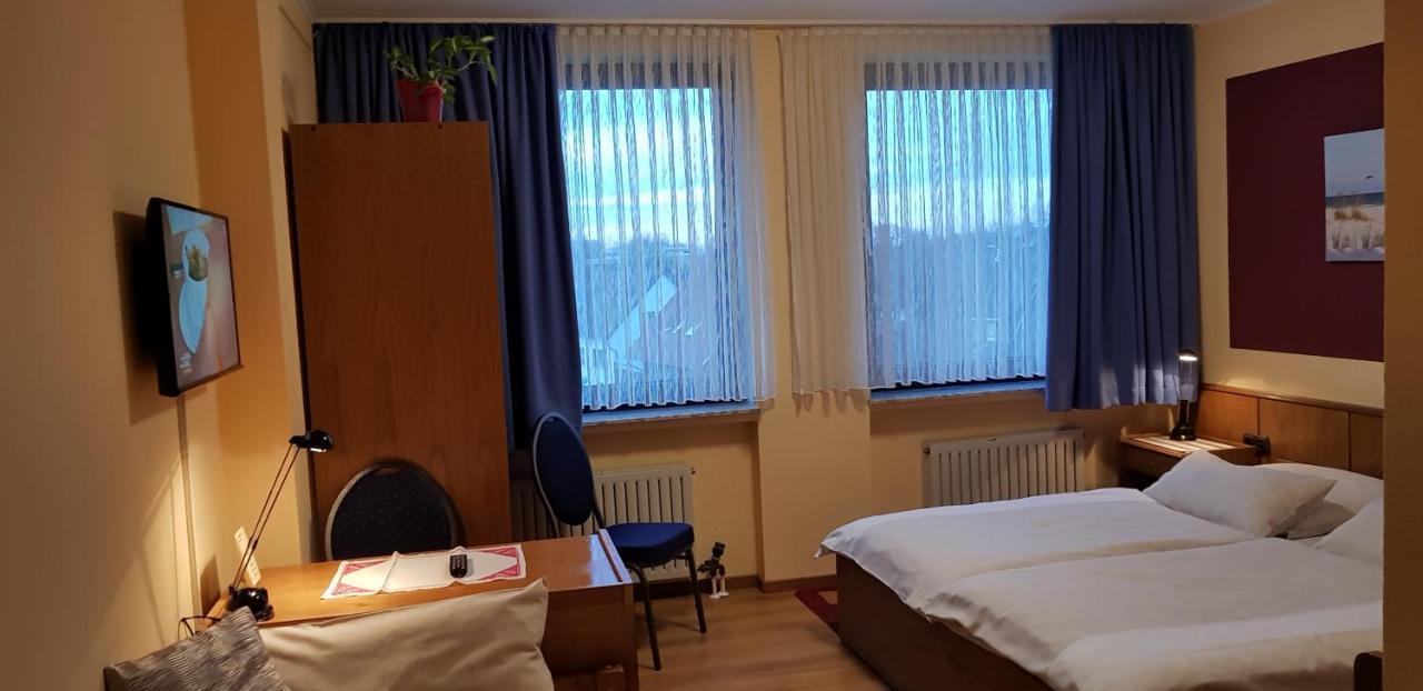 Hotel Garni Julia Linnich Extérieur photo